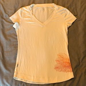 Icebreaker v neck T shirt